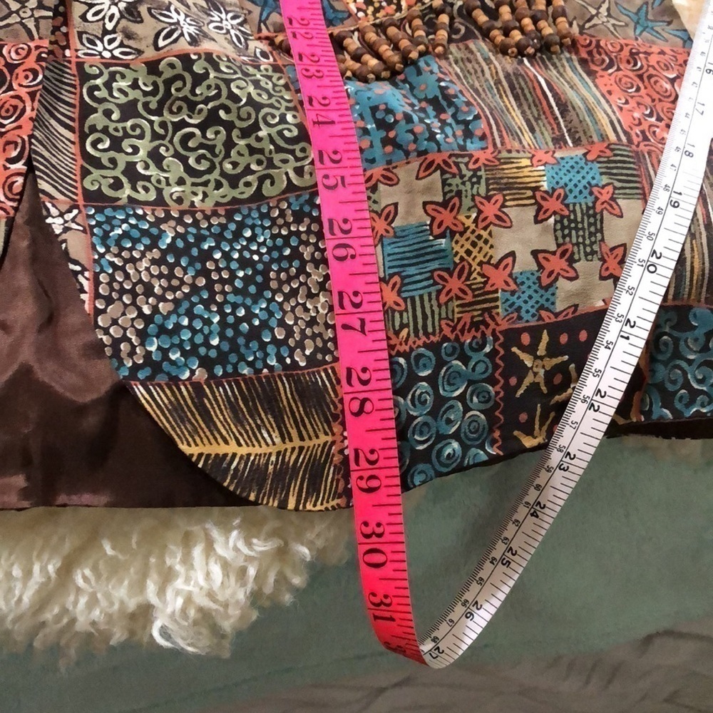 Silk patchwork pattern vest size S - Picture 8 of 10